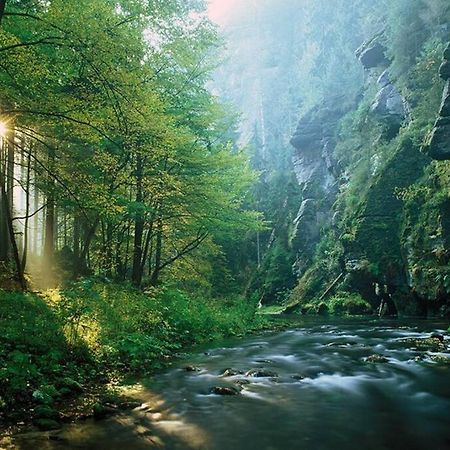 Brana Do Ceskeho Svycarska - Raj Cyklostezek Stare Krecany Exterior foto